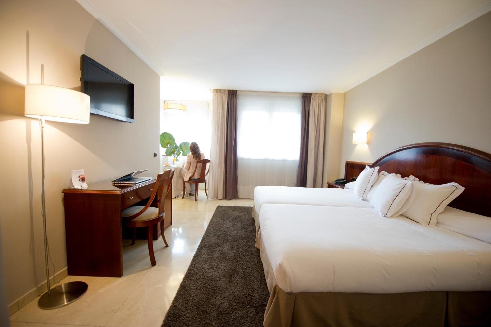 Hotel San Pedro Langreo Dış mekan fotoğraf